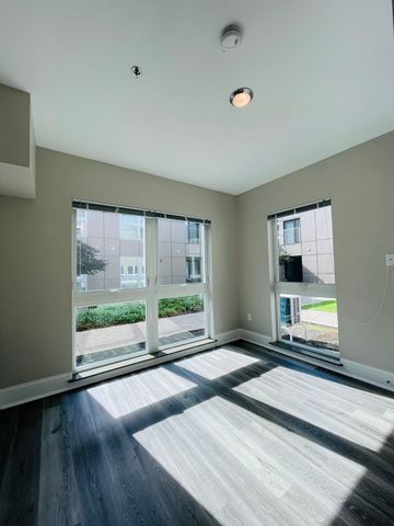 350 Pleasant St 242, Watertown, MA 02472