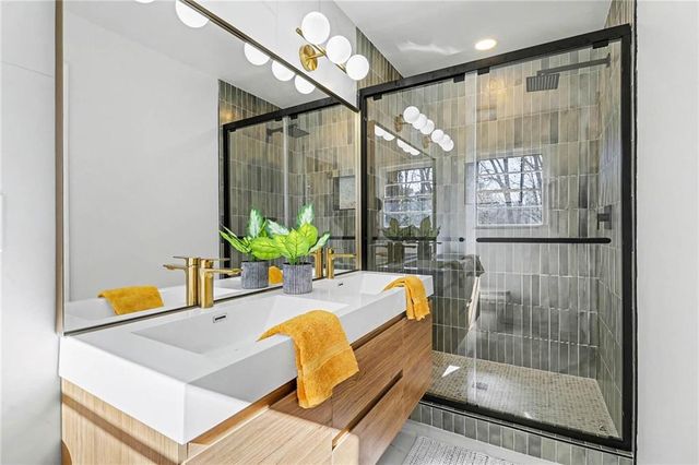 2465 Sunset NE Drive, Atlanta, GA 30345