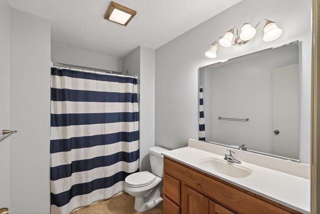 17931 Vanadium Street NW, Anoka, MN 55303