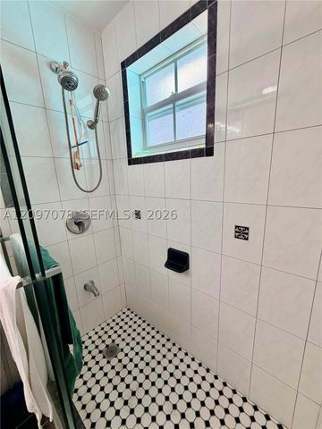 4450 SW 2nd St, Miami, FL 33134