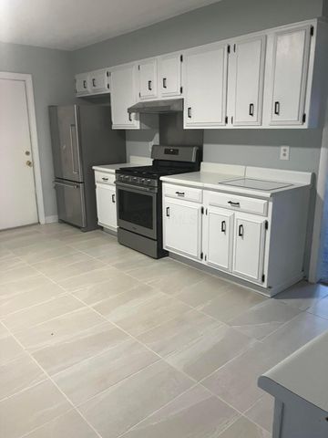 333 Chapelfield Road, Gahanna, OH 43230