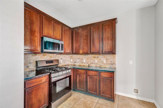 9934 Dragonfly Meadow Court, Humble, TX 77396