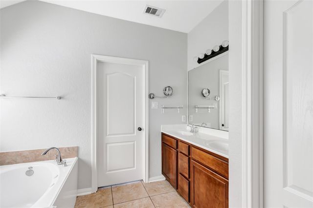 9934 Dragonfly Meadow Court, Humble, TX 77396