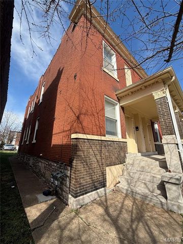 4127 Virginia Avenue, St Louis, MO 63118