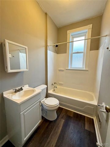 4127 Virginia Avenue, St Louis, MO 63118