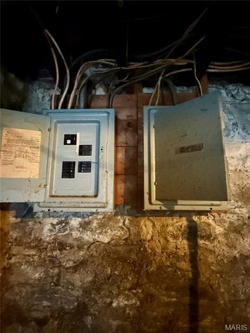 4127 Virginia Avenue, St Louis, MO 63118