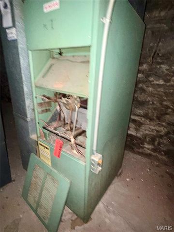 4127 Virginia Avenue, St Louis, MO 63118