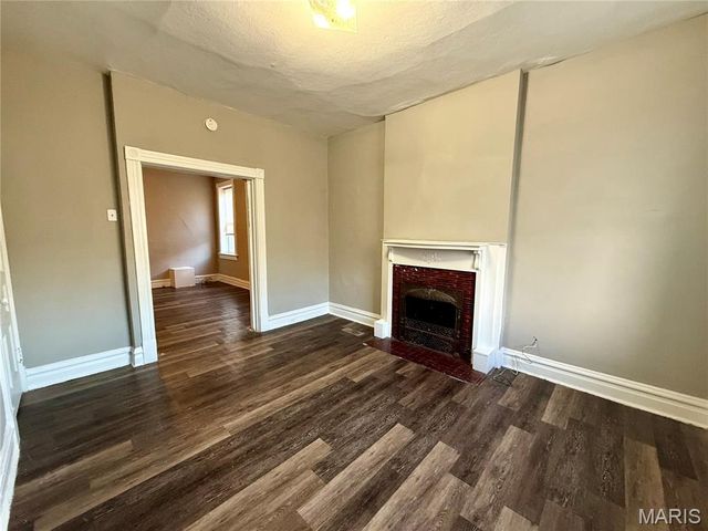 4127 Virginia Avenue, St Louis, MO 63118