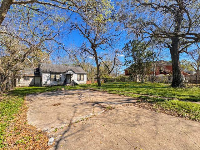 807 7th Street, Rosenberg, TX 77471