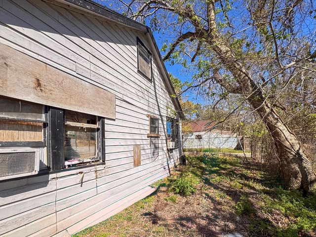 807 7th Street, Rosenberg, TX 77471