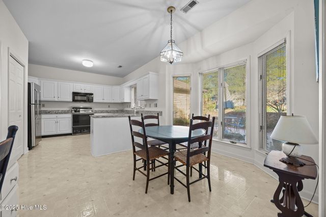 622 Redwood Drive, Southern Pines, NC 28387