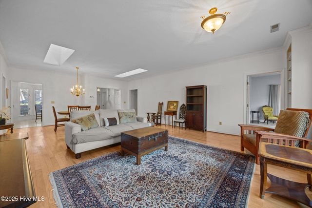 622 Redwood Drive, Southern Pines, NC 28387