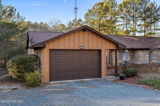 622 Redwood Drive, Southern Pines, NC 28387