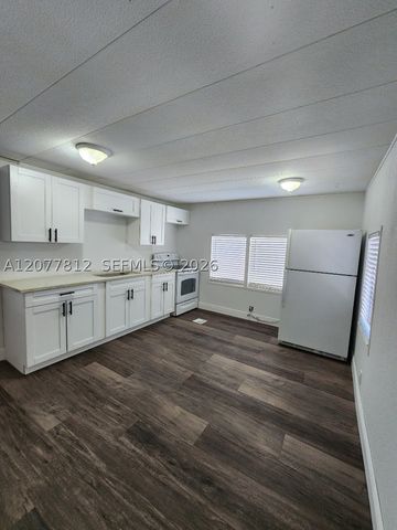 4222 Hibiscus Cir House, West Palm Beach, FL 33409