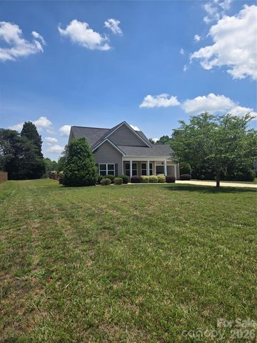 990 Russell Ridge Drive, Catawba, NC 28609