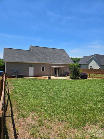 990 Russell Ridge Drive, Catawba, NC 28609