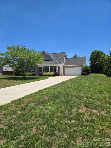 990 Russell Ridge Drive, Catawba, NC 28609