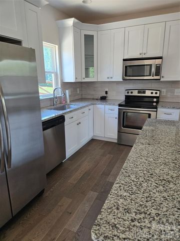 990 Russell Ridge Drive, Catawba, NC 28609
