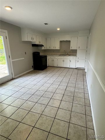 4001 30th, Tuscaloosa, AL 35401