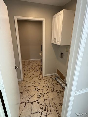 4001 30th, Tuscaloosa, AL 35401