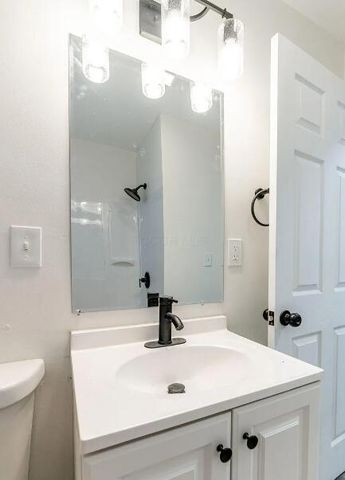 2243 Safford Avenue, Columbus, OH 43223