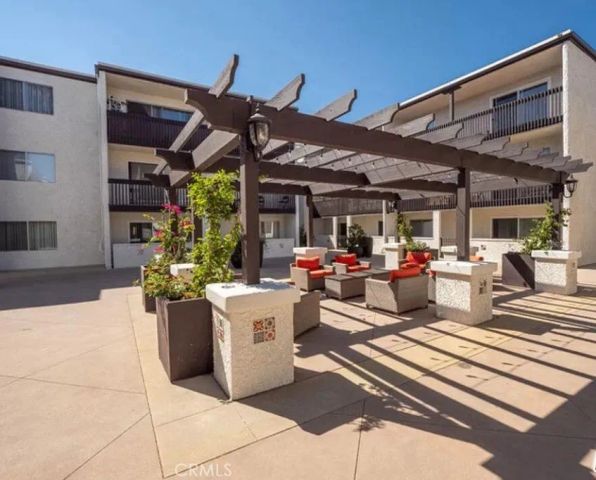 5334 Lindley Avenue 126, Encino, CA 91316