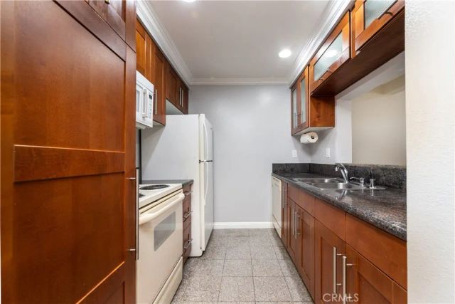 5334 Lindley Avenue 126, Encino, CA 91316