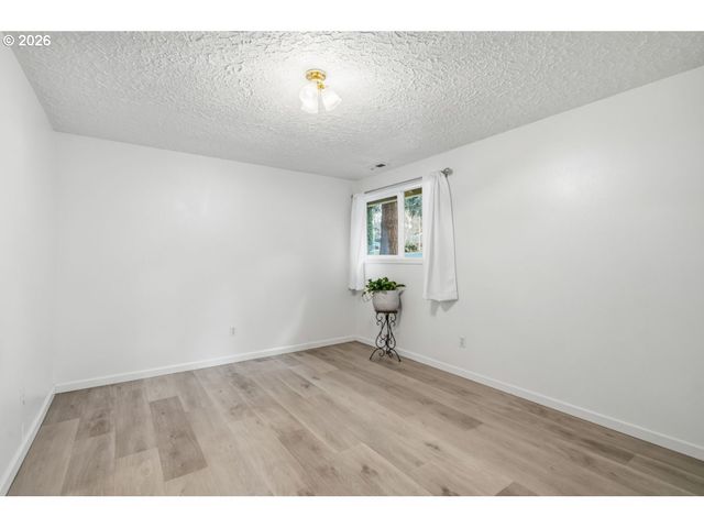 11722 Nw 9TH Ave, Vancouver, WA 98685