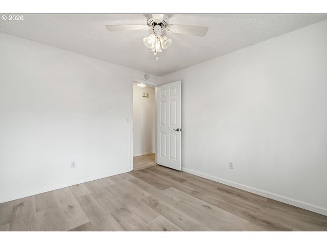 11722 Nw 9TH Ave, Vancouver, WA 98685