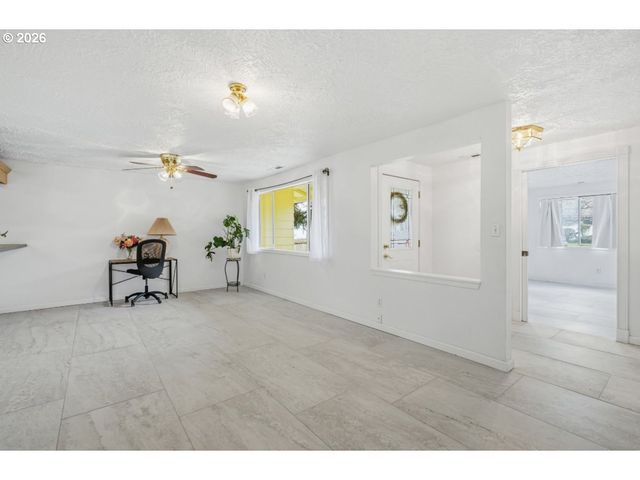 11722 Nw 9TH Ave, Vancouver, WA 98685