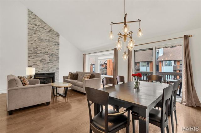 4444 Lindell Boulevard 4, St Louis, MO 63108