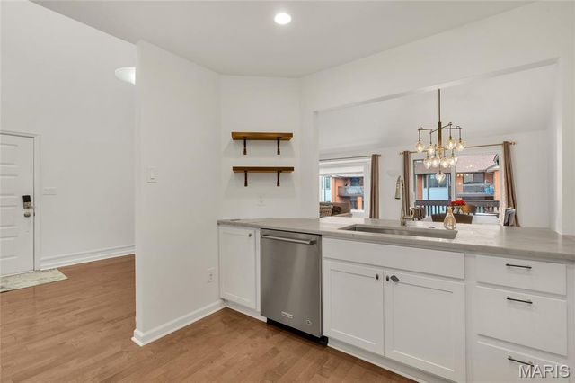 4444 Lindell Boulevard 4, St Louis, MO 63108