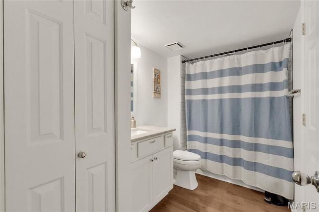 4444 Lindell Boulevard 4, St Louis, MO 63108