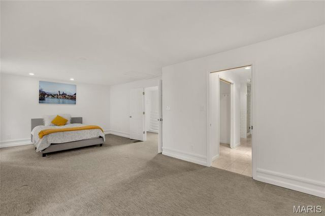 4444 Lindell Boulevard 4, St Louis, MO 63108