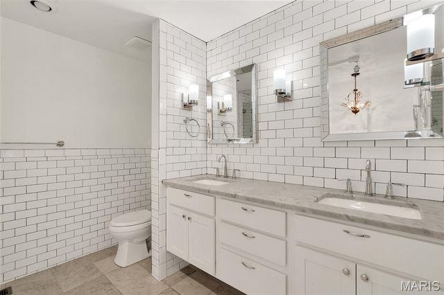 4444 Lindell Boulevard 4, St Louis, MO 63108