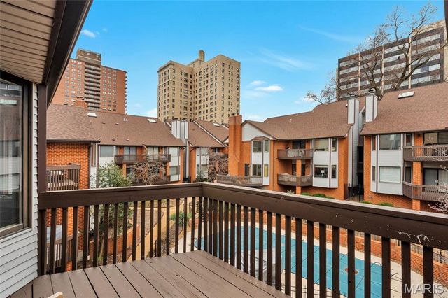 4444 Lindell Boulevard 4, St Louis, MO 63108