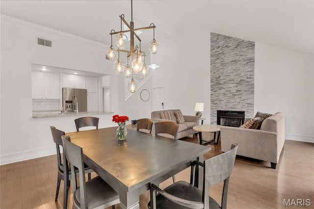 4444 Lindell Boulevard 4, St Louis, MO 63108