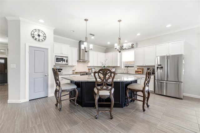 9510 Jayci Hills Lane, Cypress, TX 77433