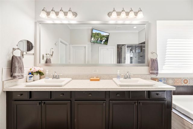 9510 Jayci Hills Lane, Cypress, TX 77433