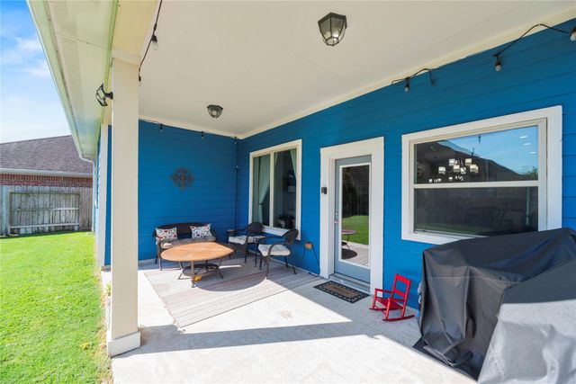 9510 Jayci Hills Lane, Cypress, TX 77433