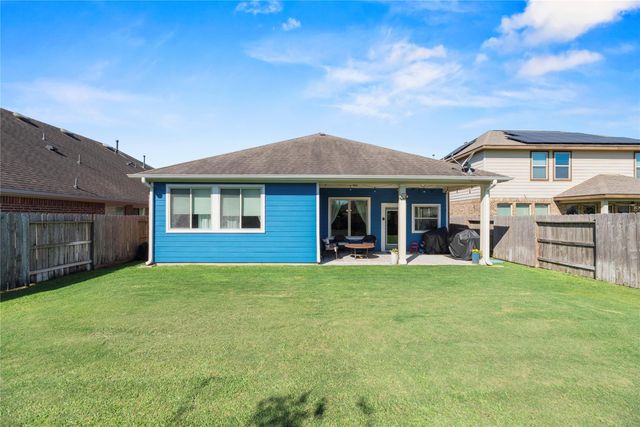 9510 Jayci Hills Lane, Cypress, TX 77433