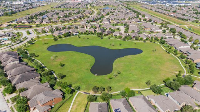 9510 Jayci Hills Lane, Cypress, TX 77433