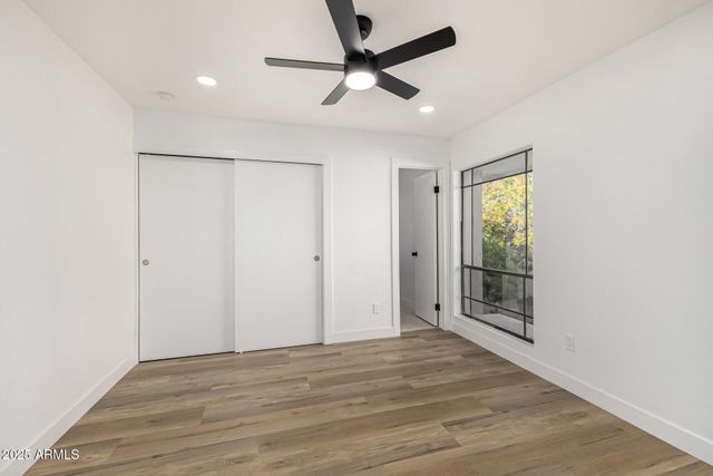 5207 N 24TH Street 201, Phoenix, AZ 85016