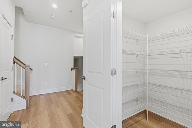 43342 FARRINGDON SQ, Ashburn, VA 20148