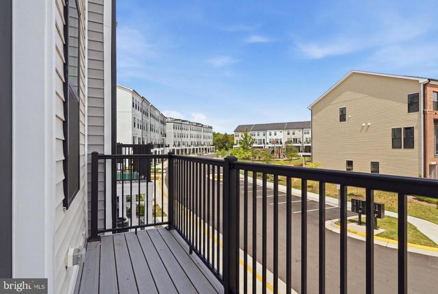 43342 FARRINGDON SQ, Ashburn, VA 20148