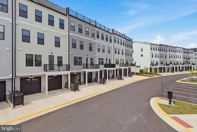 43342 FARRINGDON SQ, Ashburn, VA 20148