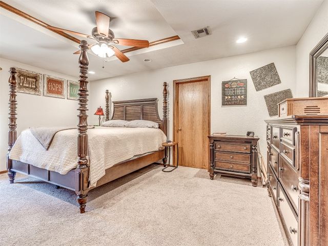 933 Luglena Lane, Purcell, OK 73080