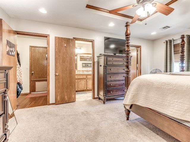 933 Luglena Lane, Purcell, OK 73080