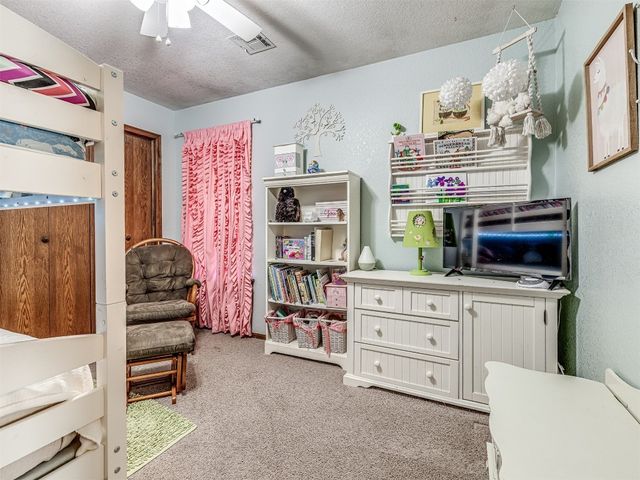 933 Luglena Lane, Purcell, OK 73080
