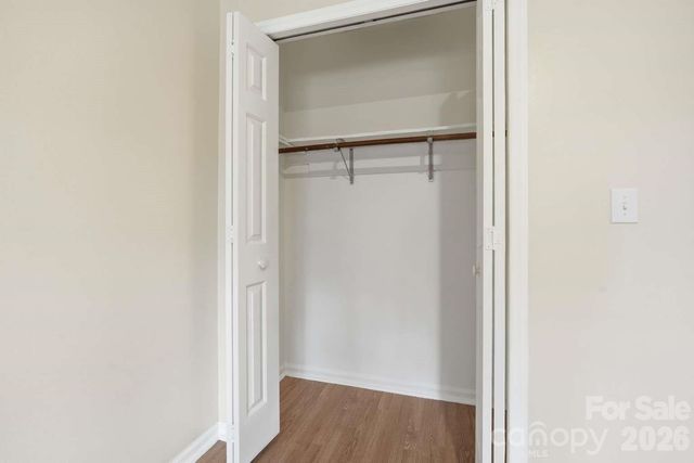 714 Farmington Circle, Hendersonville, NC 28739